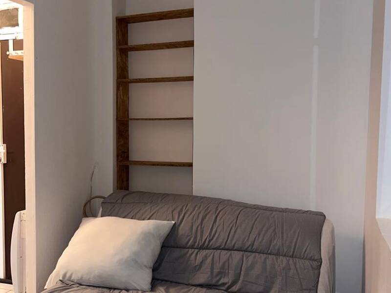 Maison à louer, 13m², PARIS 18E