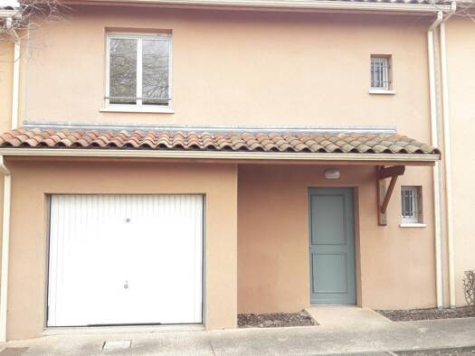 Appartement à louer 718 € 4 pièces 3 chambres 89 m² Ouest Revel 31250