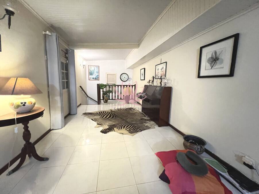 Maison à vendre, 330m², FORT DE FRANCE