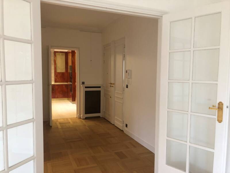 Maison à louer, 117m², PARIS 16E