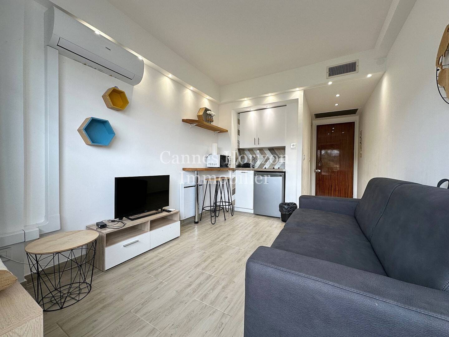 Maison à louer, 16m², CANNES