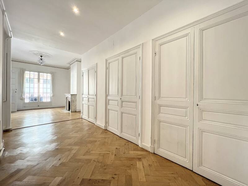 Maison à louer, 130m², NICE