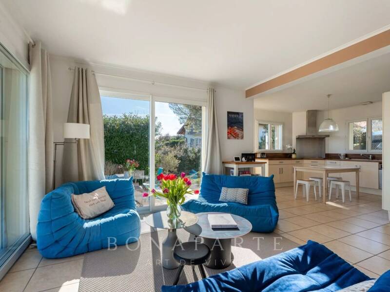 Maison à vendre, 165m², ECHENEVEX