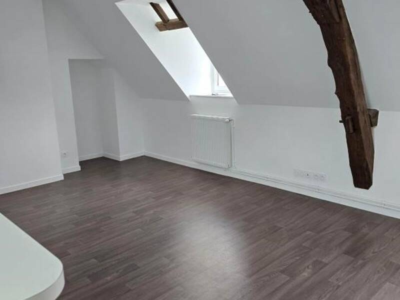 Maison à louer, 77m², AVALLON