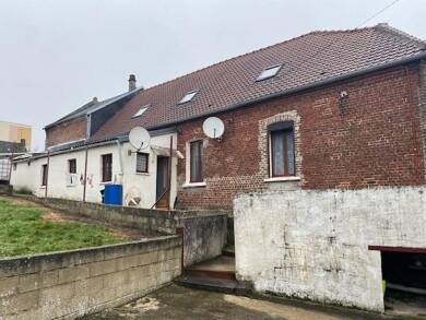 Maison à vendre 84 700 € 7 pièces 3 chambres 127 m² 1 288 m² de terrain Fresnoy-le-Grand 02230