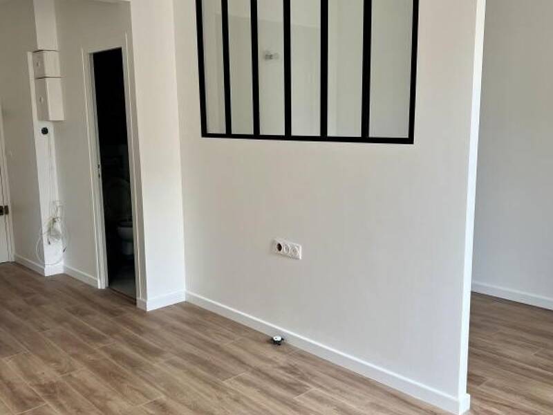 Maison à louer, 39m², PARIS 18E