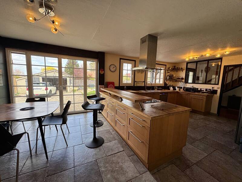 Maison à vendre, 216m², MERE