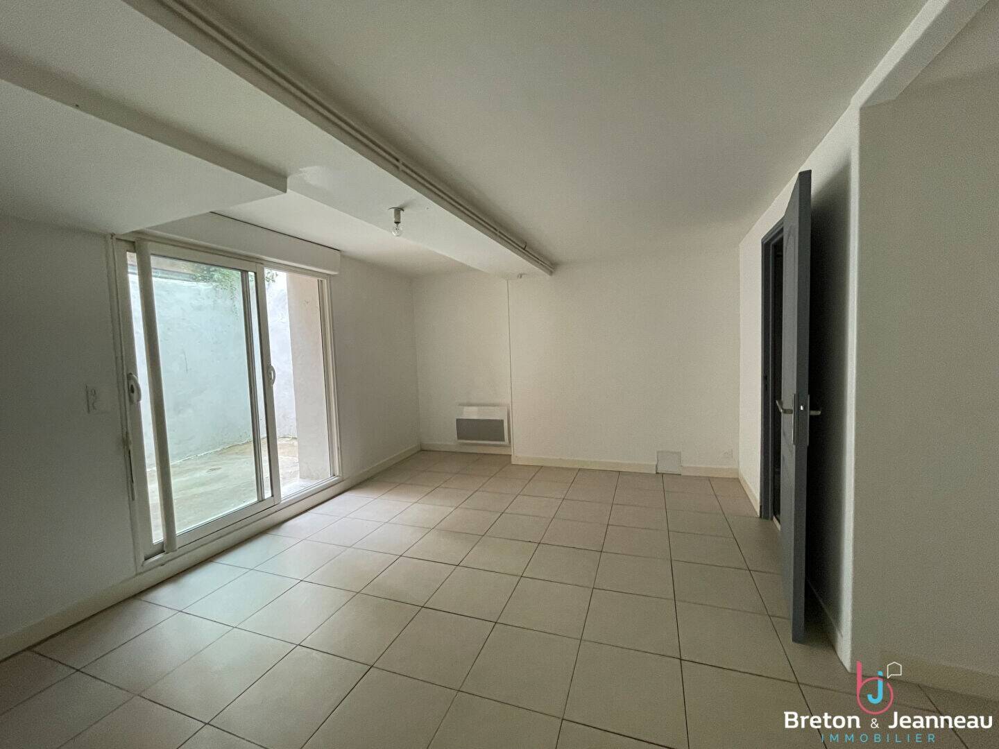 Maison à vendre, 62m², SILLE LE GUILLAUME