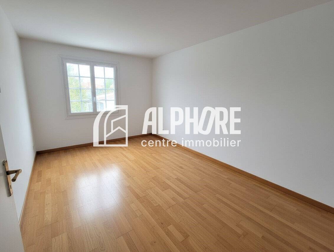 Maison à vendre, 113m², LA ROCHE SUR YON