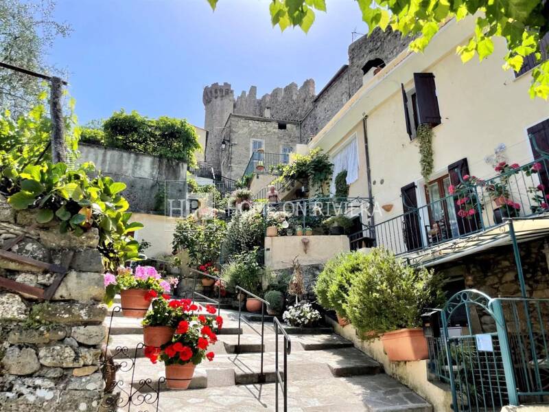 Maison à vendre, 135m², LUCERAM