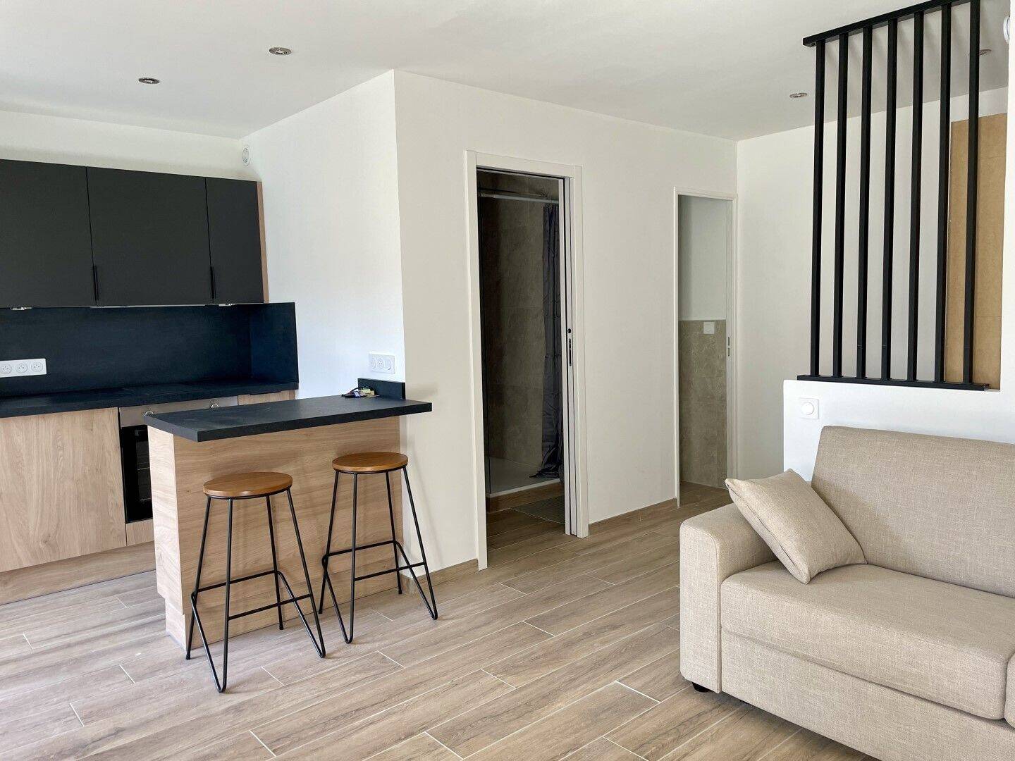 Maison à louer, 27m², HYERES