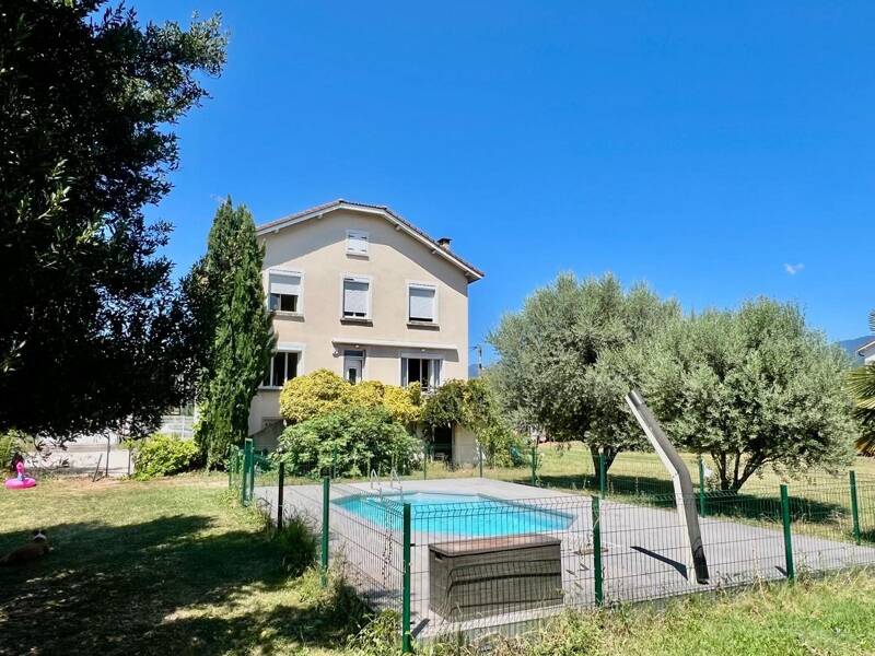 Maison à vendre, 256m², SASSENAGE