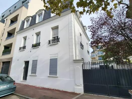 Appartement à louer 1 695 € 4 pièces 3 chambres 80 m² Étage 2/2 Pont de Bry Le Perreux-sur-Marne 94170