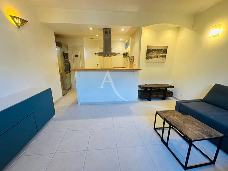 Maison à vendre, 33m², CARQUEIRANNE