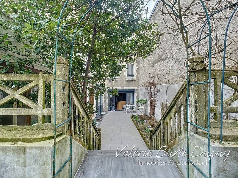 Maison à vendre, 214m², ORLEANS