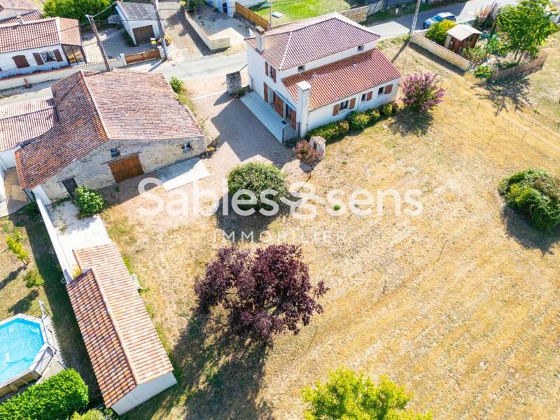Maison à vendre, 133m², SAINT HILAIRE LA FORET