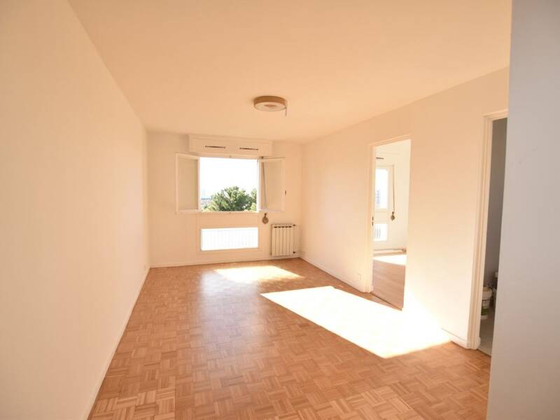 Maison à louer, 42m², MARSEILLE 12E