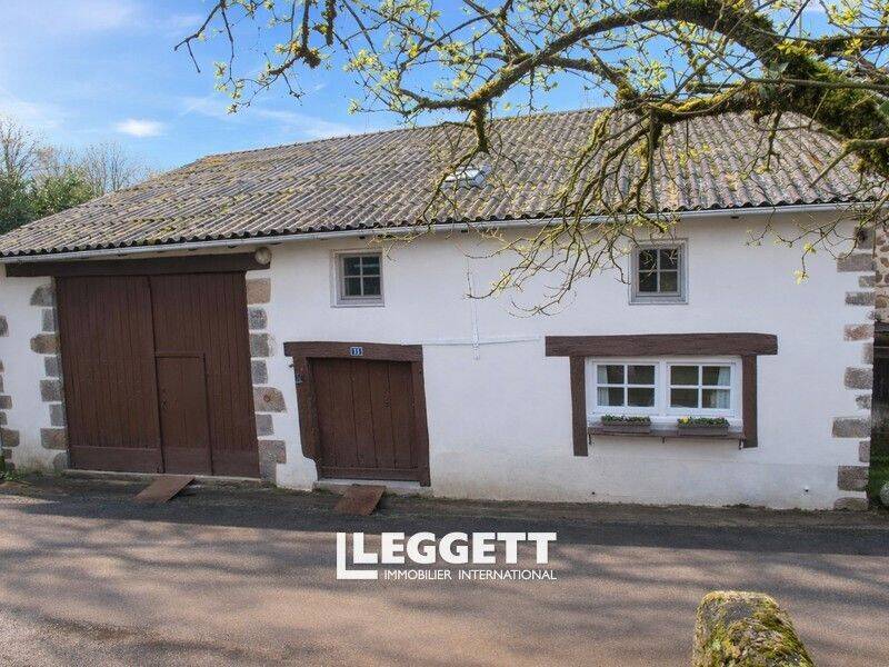 Maison à vendre, 151m², BUSSIERE POITEVINE