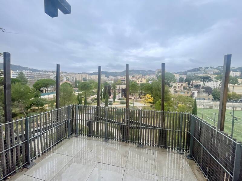 Maison à louer, 37m², NICE