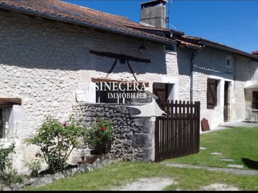 Maison à vendre 240 000 € 5 pièces 4 chambres 200 m² Montagrier 24350