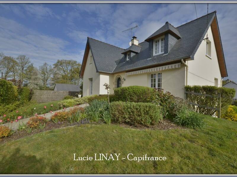 Maison à vendre, 133m², SAINT OUEN DES TOITS