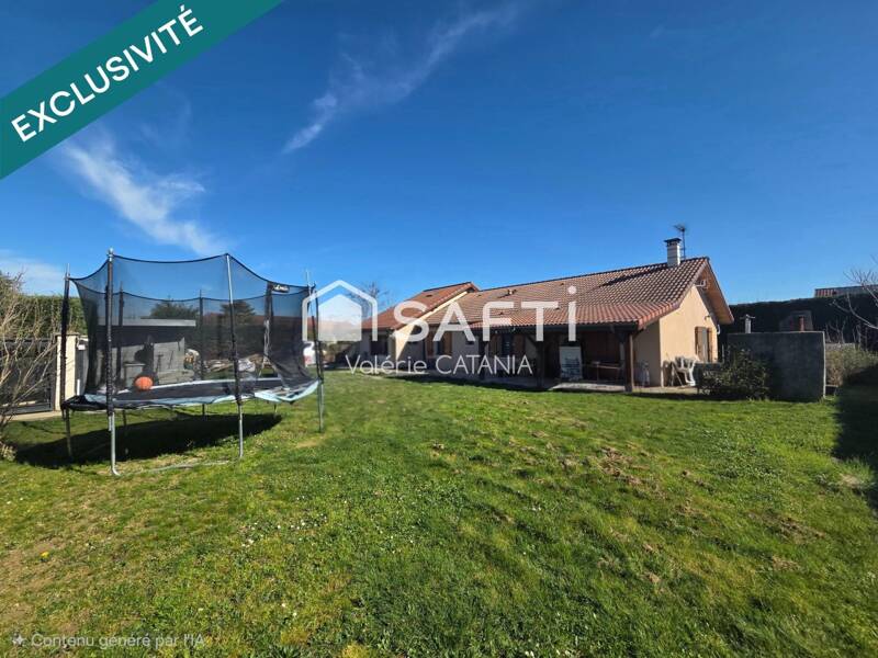 Maison à vendre, 122m², SAINT SIMEON DE BRESSIEUX