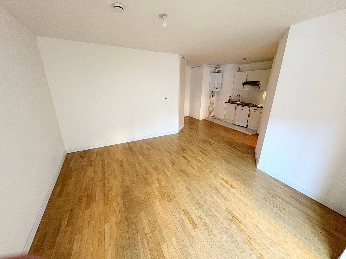 Maison à louer, 32m², ASNIERES SUR SEINE