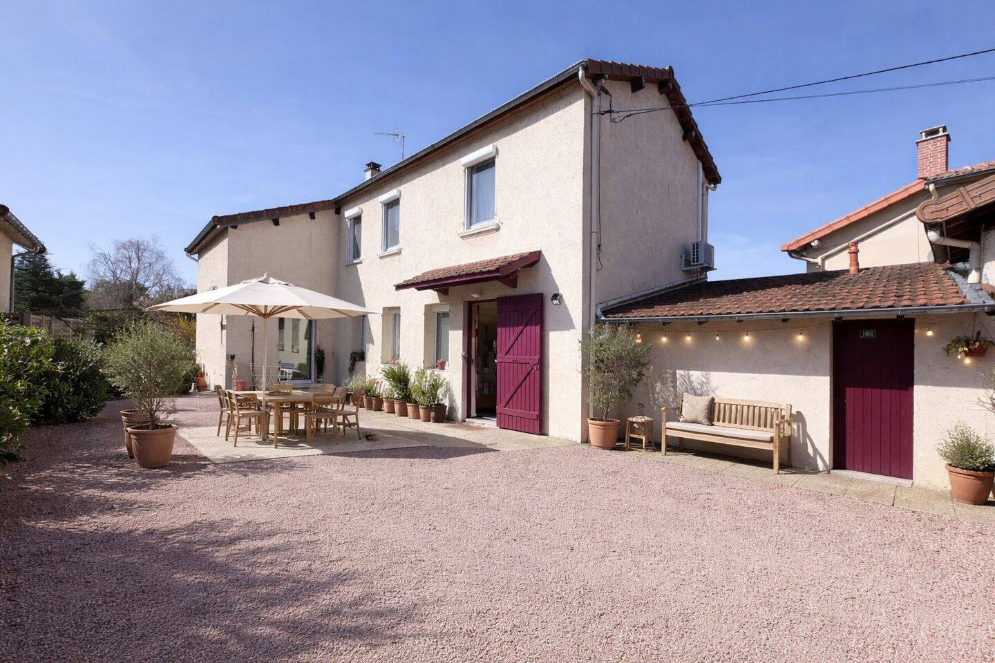 Maison à vendre, 141m², POUILLY SOUS CHARLIEU