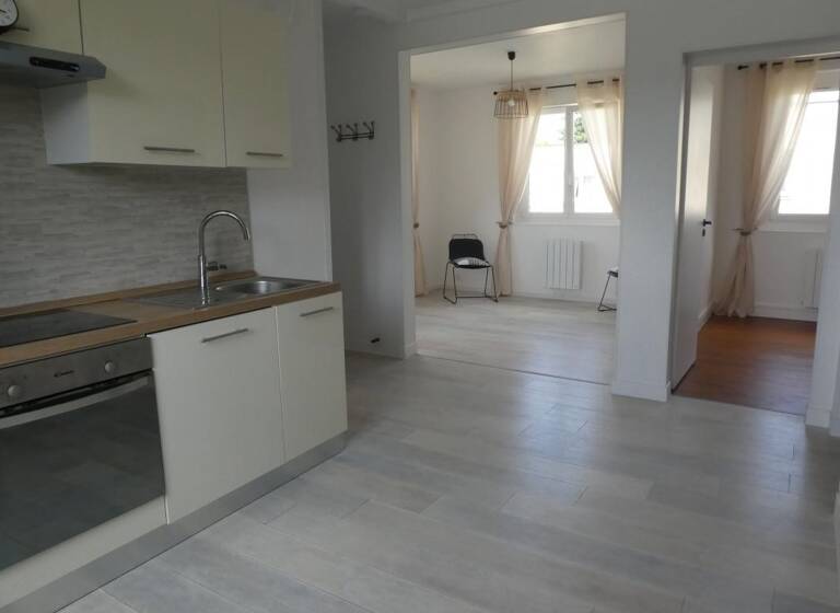 Appartement à louer 620 € 2 pièces 1<br/>chambre 2<br/>étages Bourguébus 14540