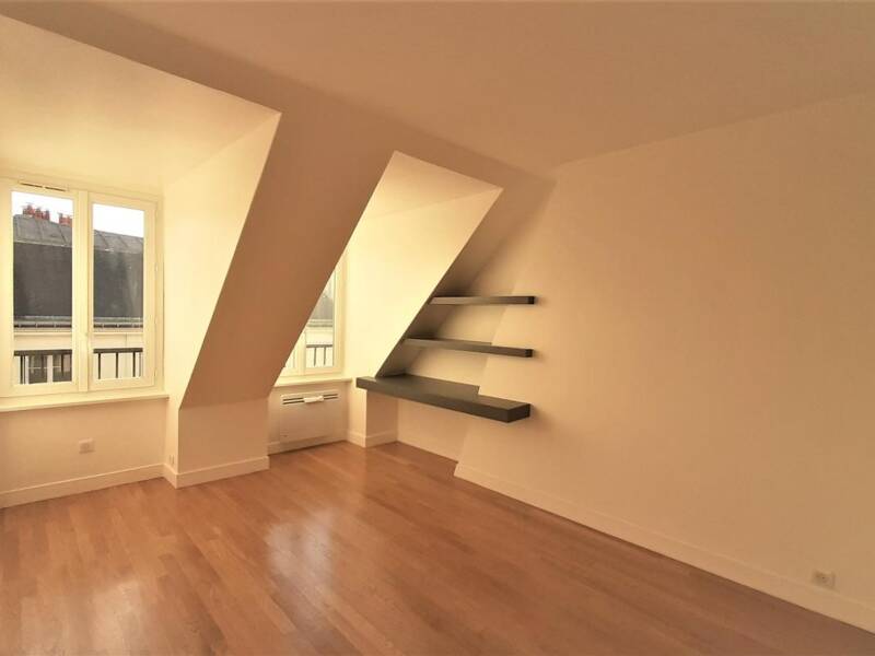 Maison à louer, 121m², PARIS 16E