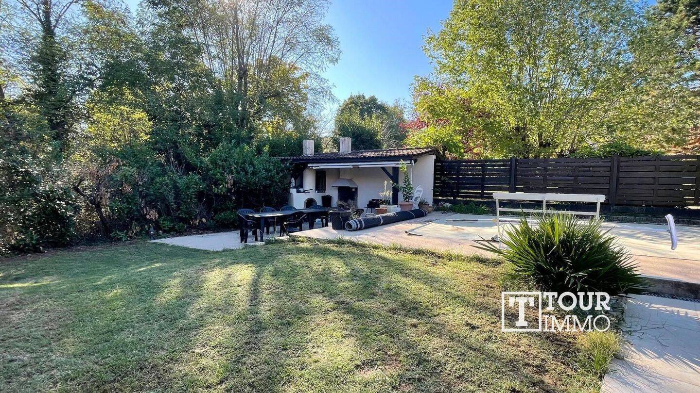 Maison à vendre, 148m², LA TOUR DE SALVAGNY