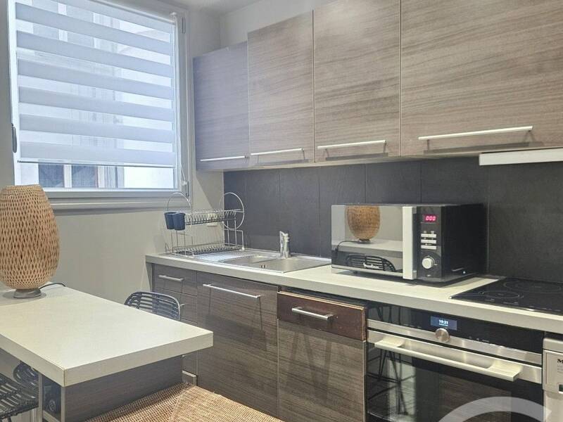 Maison à louer, 43m², PARIS 16E