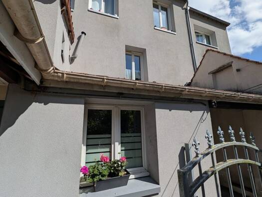 Immeuble à vendre 370 000 € Épernon 28230