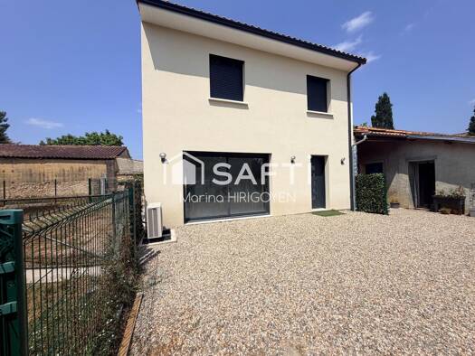 Maison à vendre 329 000 € 4 pièces 3 chambres 106 m² 659 m² de terrain La Brède 33650