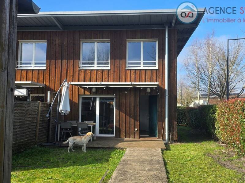 Maison à louer, 70m², SAINT JEAN D'ILLAC