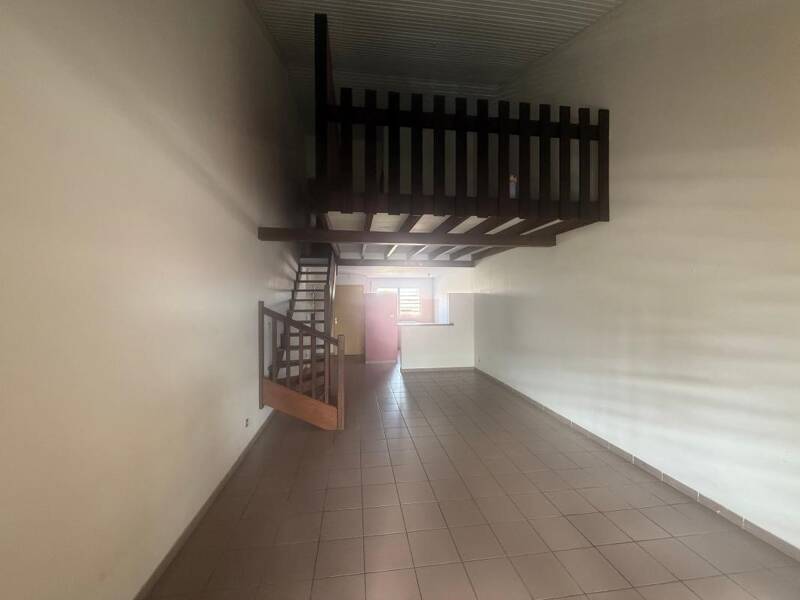 Maison à louer, 69m², SAINT LAURENT DU MARONI