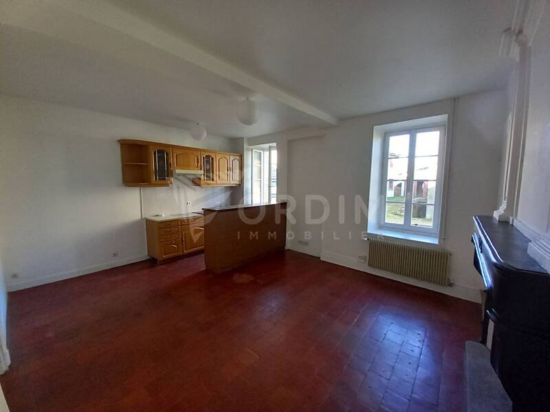 Maison à louer, 56m², AVALLON