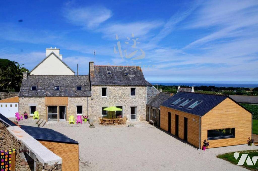 Maison à vendre, 131m², PLOUNEVEZ LOCHRIST