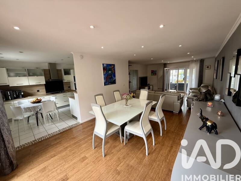 Maison à vendre, 200m², NEUILLY SUR MARNE
