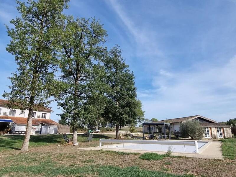 Maison à vendre, 300m², MONTPEZAT DE QUERCY