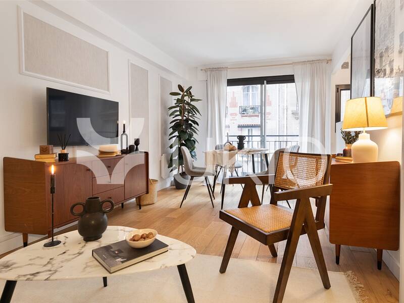 Maison à louer, 45m², PARIS 16E