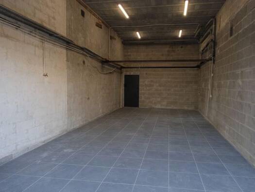 Parking à louer 450 € 48 m² Sud Ouest Saint-Jean-Bonnefonds 42650