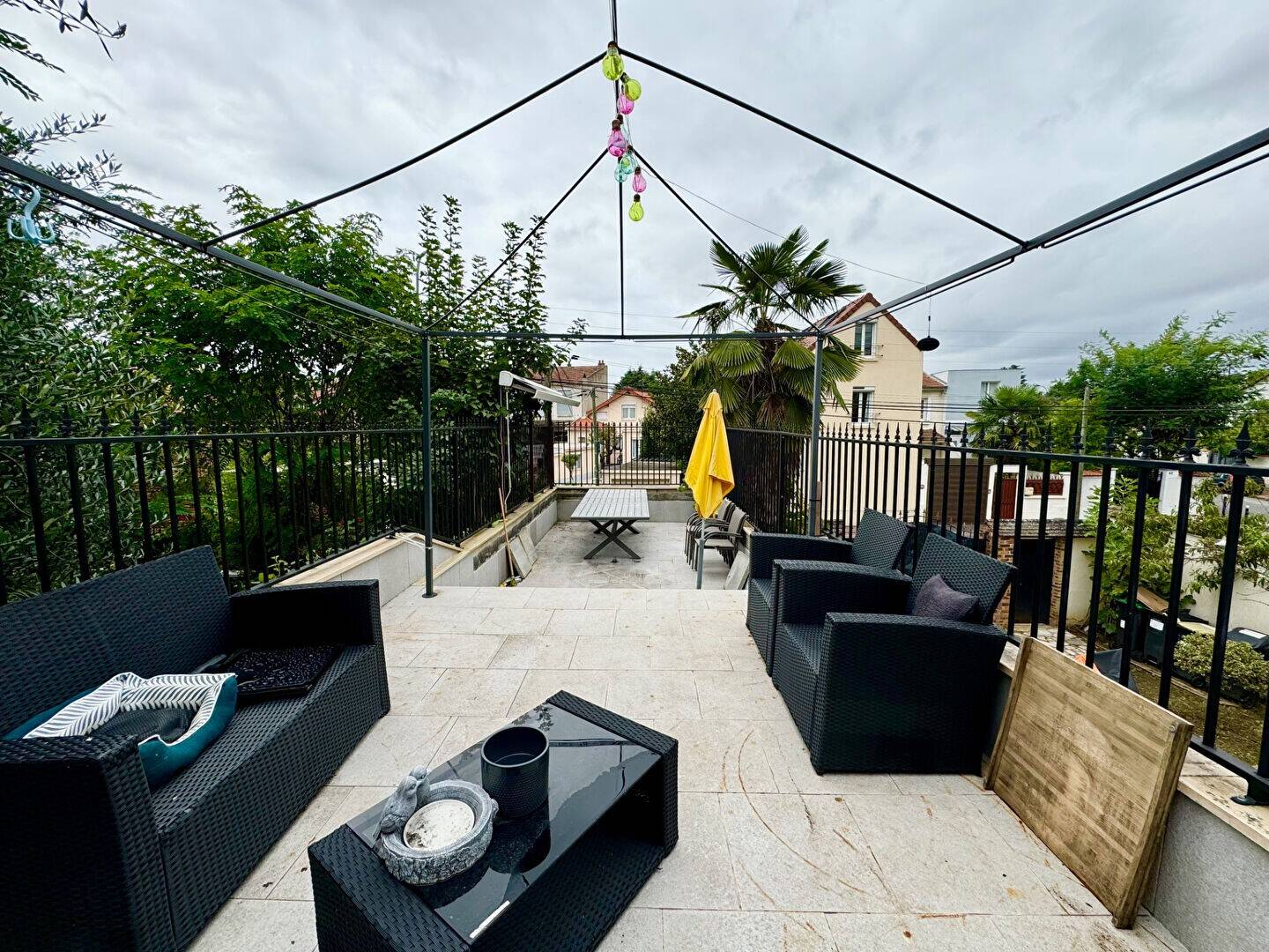 Maison à vendre, 300m², SAINT MAUR DES FOSSES