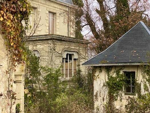 Local commercial à vendre 2 600 000 € 2 480 m² de surface de vente Vigean Eysines 33320