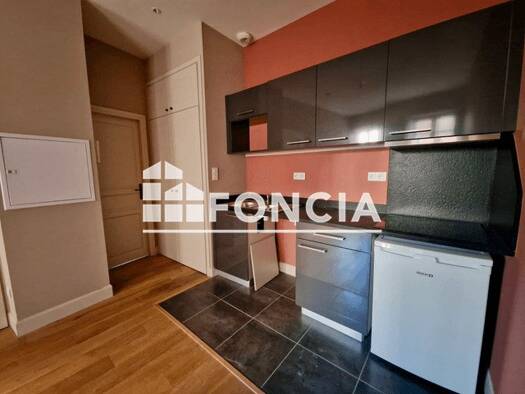 Appartement à louer 300 € 1 pièce 20,9 m² 1er étage Bourg-Charité Narbonne 11100