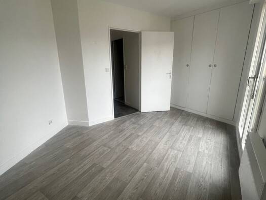 Appartement à louer 1 410 € 2 pièces 1 chambre 51,54 m² Étage 4/6 Charenton-le-Pont 94220