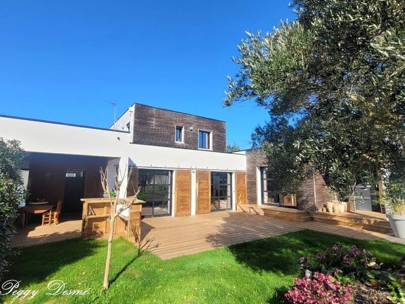 Maison à vendre, 173m², L'HOUMEAU