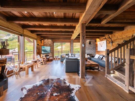 Chalet à vendre 2 100 000 € 9 pièces 6 chambres 243 m² La Toussuire Fontcouverte-la-Toussuire 73300