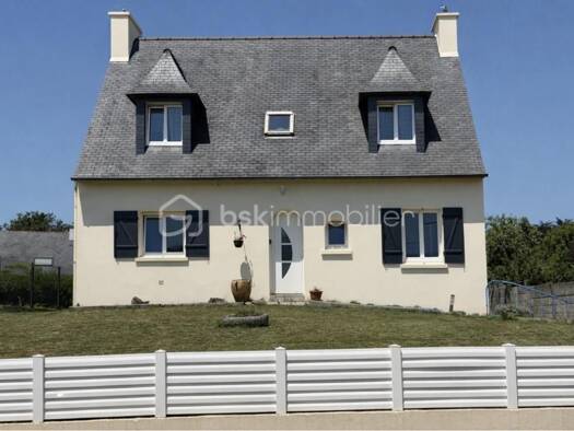 Maison à vendre 250 000 € 6 pièces 3 chambres 128 m² 1 000 m² de terrain Le Faou 29590