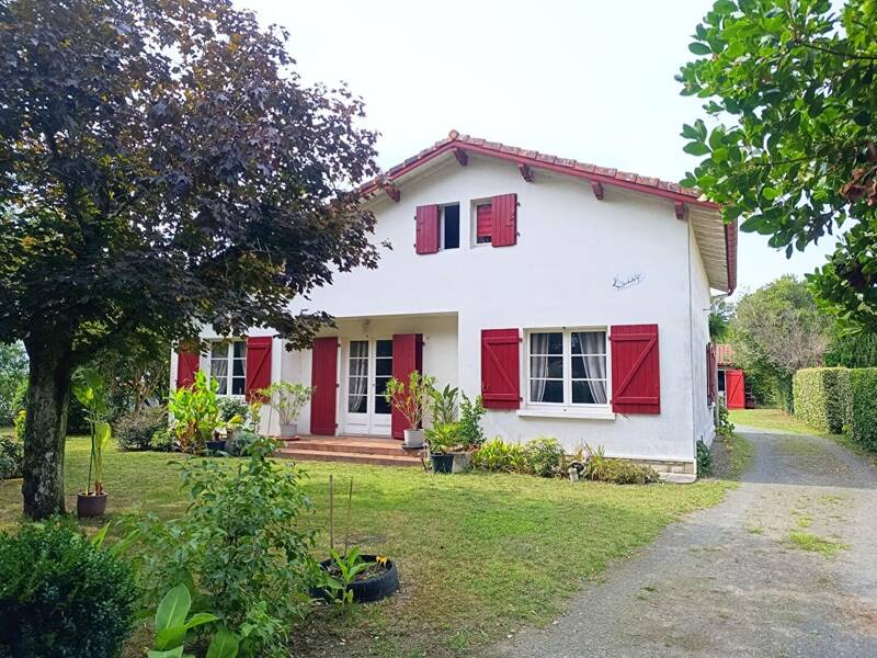 Maison à vendre, 131m², VIELLE SAINT GIRONS
